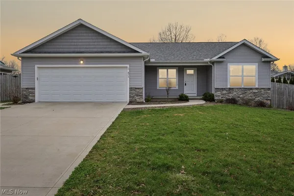 $350,000 | 471 Tulip Trail, Wadsworth, OH 44281
