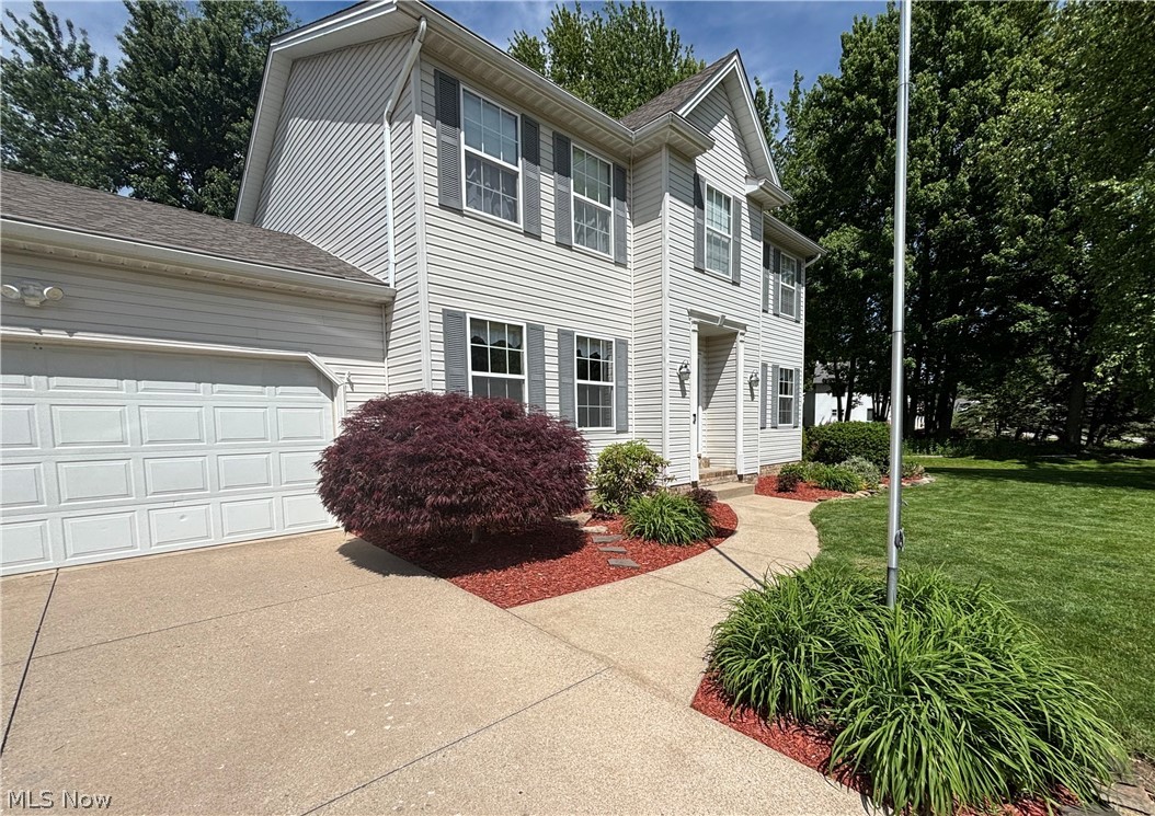 695 Meadowlark Road Painesville, OH 44077 - Photo 3 of 38