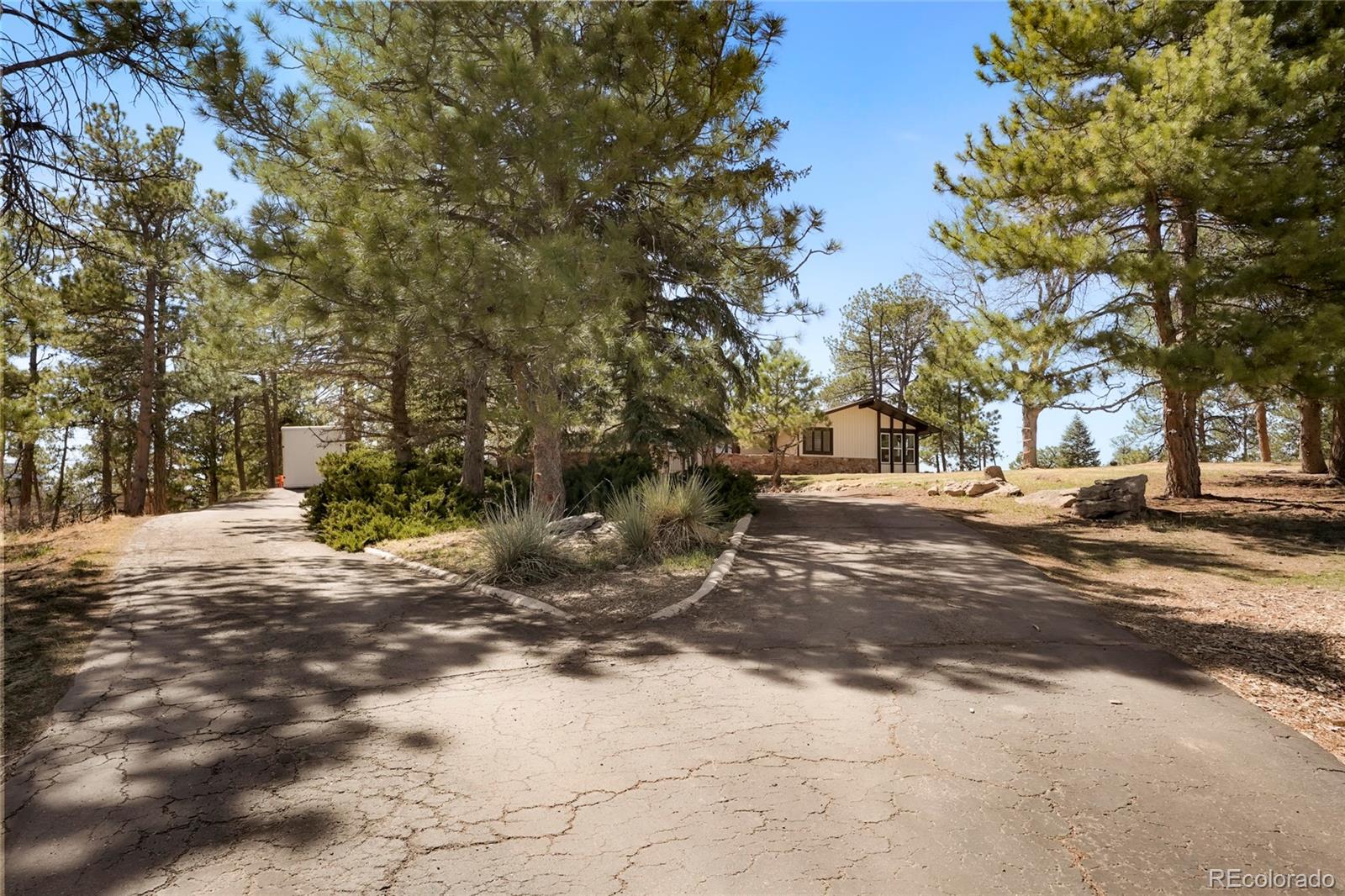 12741 North Spring Creek Road Parker, CO 80138 - Photo 2 of 37 Gallery Image 2