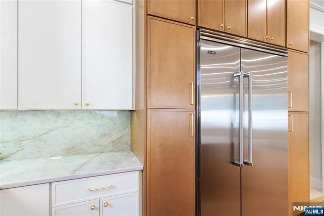 $2,799,000 | 333 Harrison Street, Paramus, NJ 07652