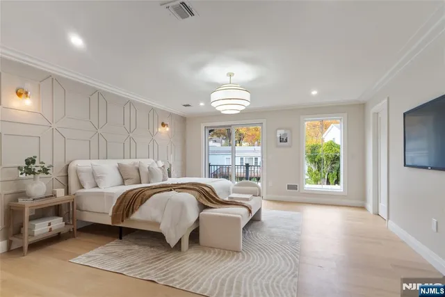 $2,799,000 | 333 Harrison Street, Paramus, NJ 07652