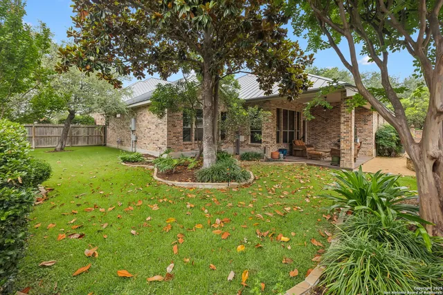 $724,900 | 126 Calais Way, Shavano Park, TX 78249