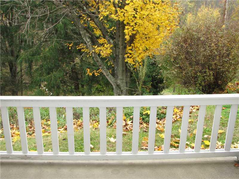 321 Brush Creek Road Irwin, PA 15642 - Photo 24 of 25 Exterior Back.