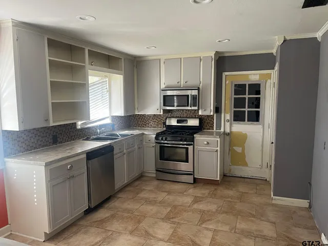 $169,500 | 3027 Brentwood Drive, Tyler, TX 75701