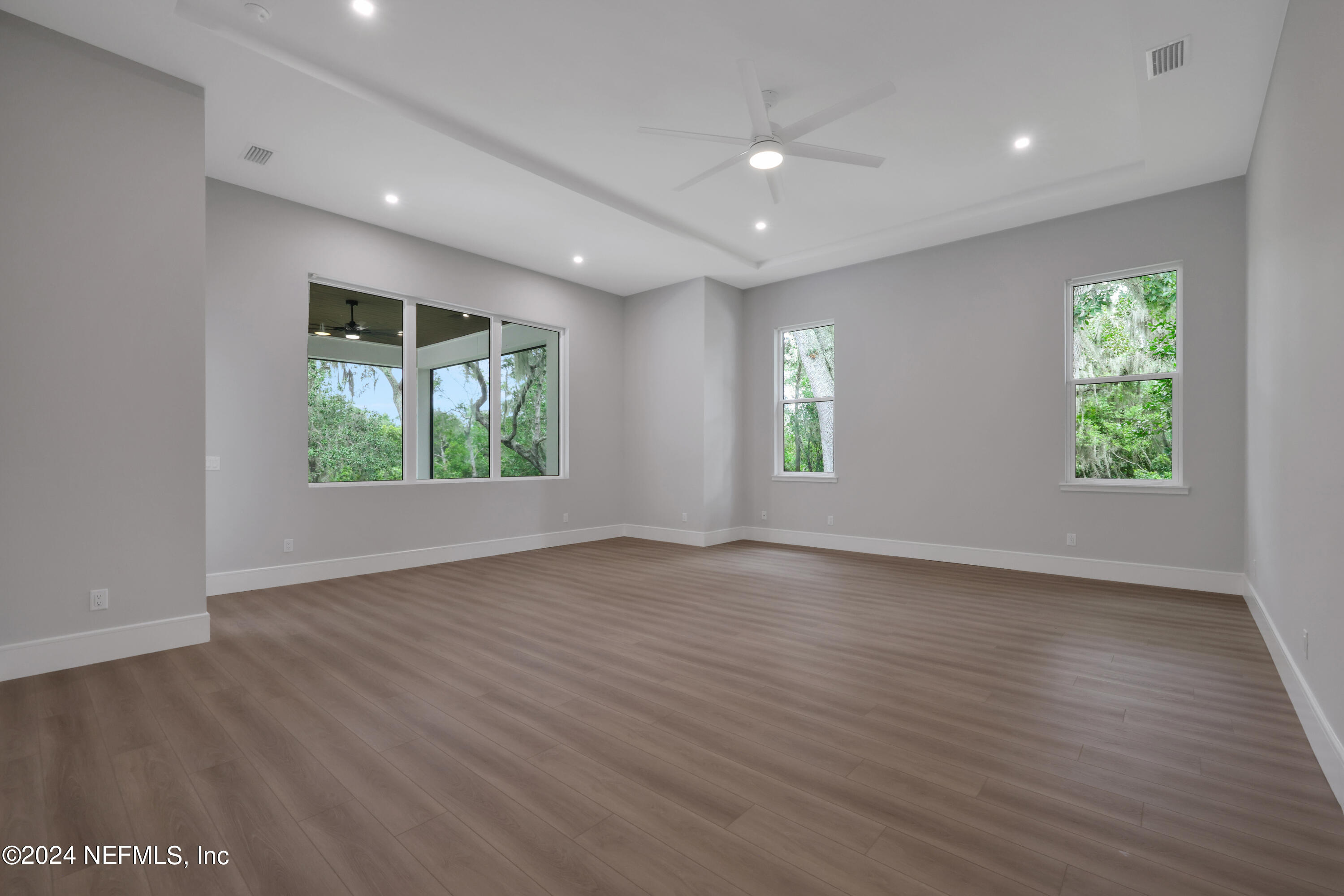 149 Marshall Creek Drive St. Augustine, FL 32095 - Photo 28 of 91 Primary Bed