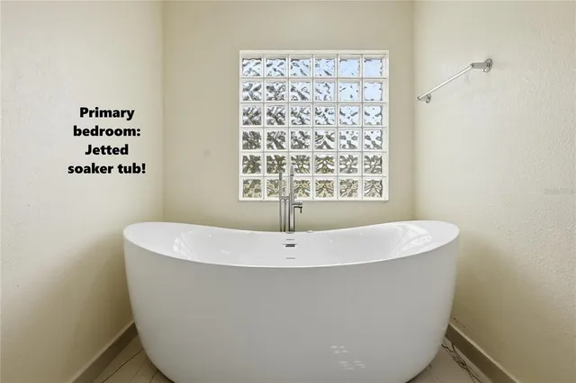 $525,000 | 174 Northwest Clubview Circle, Lake City, FL 32055