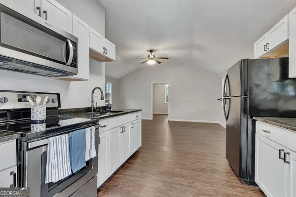 $525,000 | 15 Glen Cannon Trail, Newnan, GA 30265