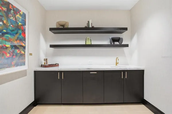 $14,000 | 3015 South Ysabella Avenue, Unit 1101, Tampa, FL 33629