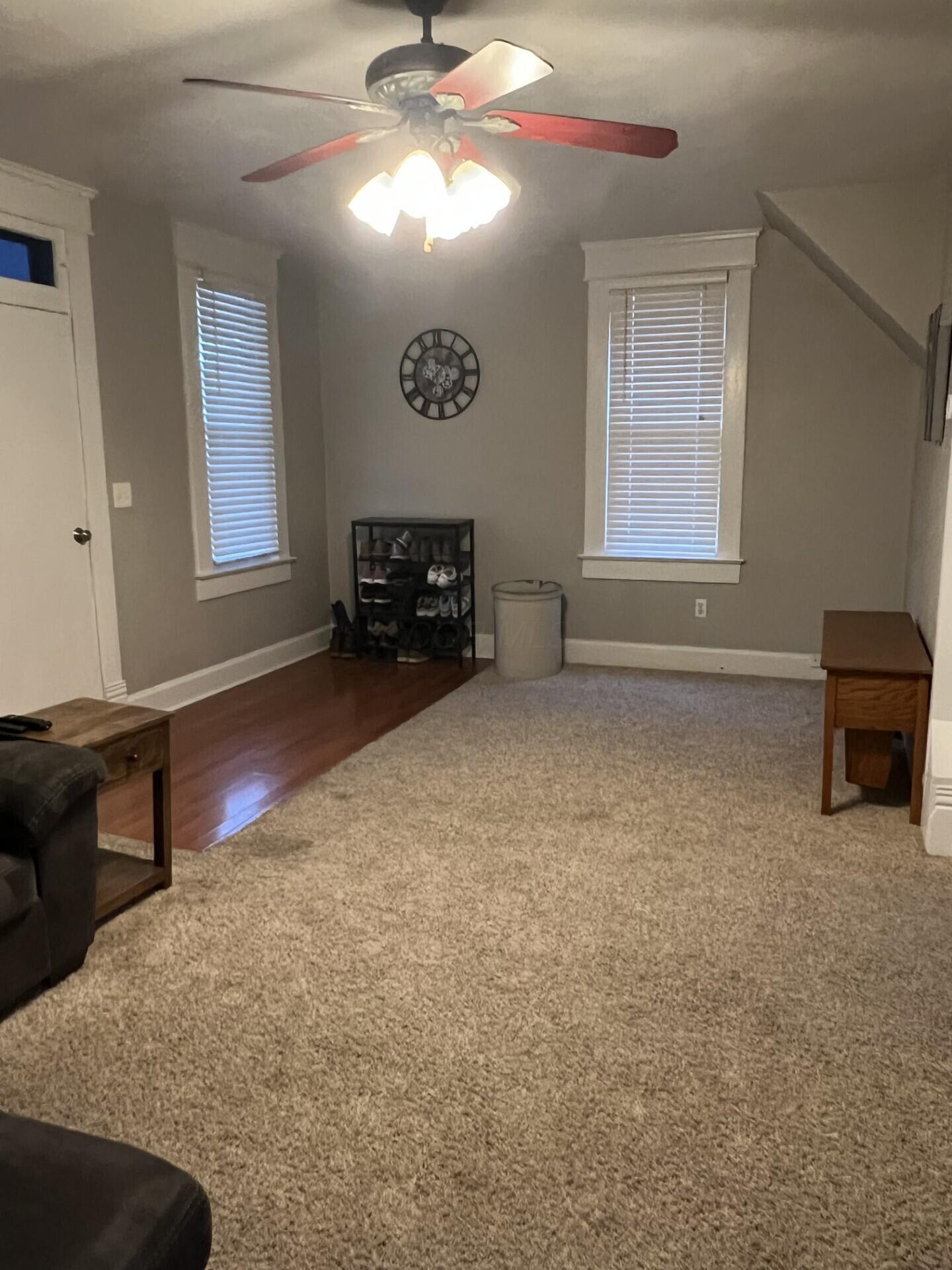 232 North Basil Street Baltimore, OH 43105 - Photo 6 of 18 entry way