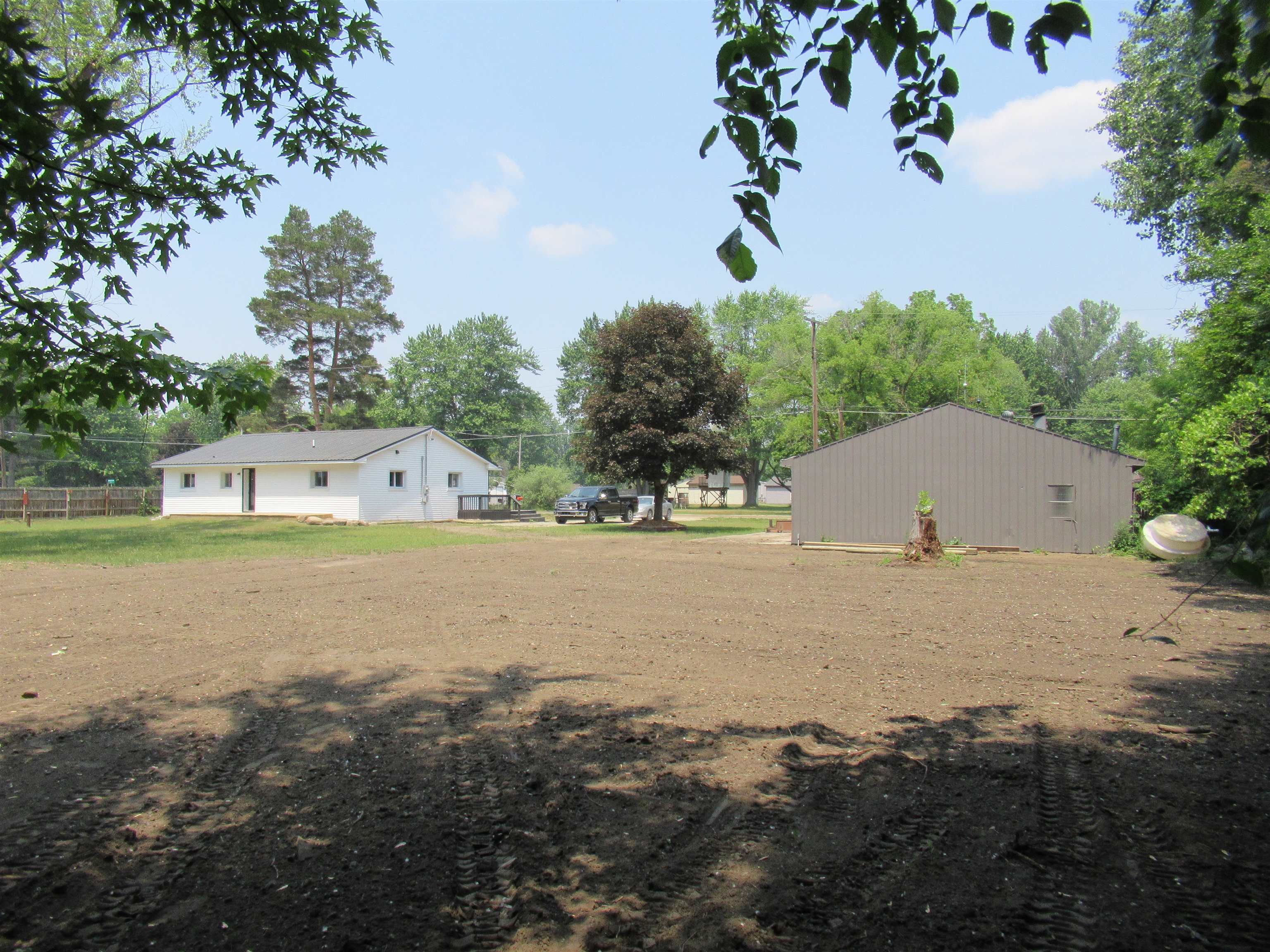 10109 West Frances Road Flushing, MI 48433 - Photo 30 of 31 50111791-29.JPG