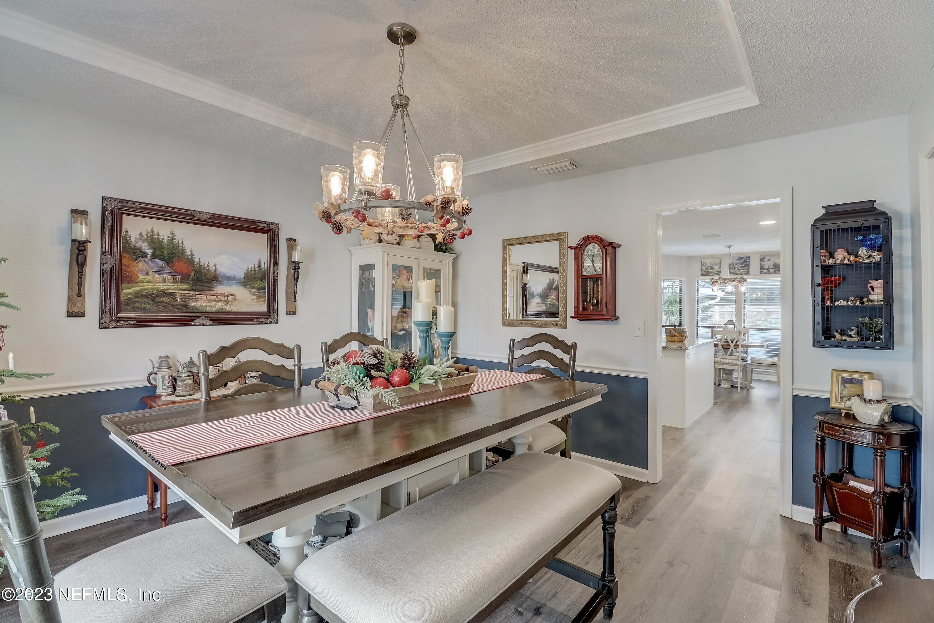 55377 Deer Run Road Callahan, FL 32011 - Photo 8 of 47 a very nice looking dining room with a table and chairs
