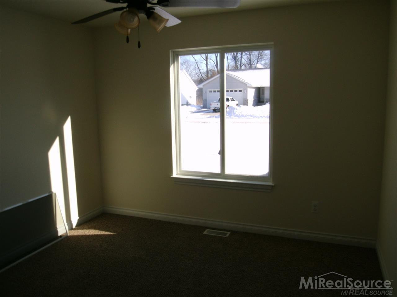 9559 Amy Road Algonac, MI 48001 - Photo 9 of 16 31278785-8.JPG