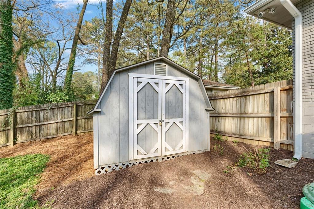 2693 Drew Valley Road Northeast Atlanta, GA 30319 - Photo 31 of 39