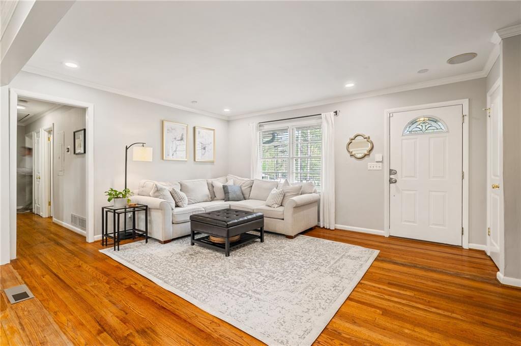 2693 Drew Valley Road Northeast Atlanta, GA 30319 - Photo 4 of 39