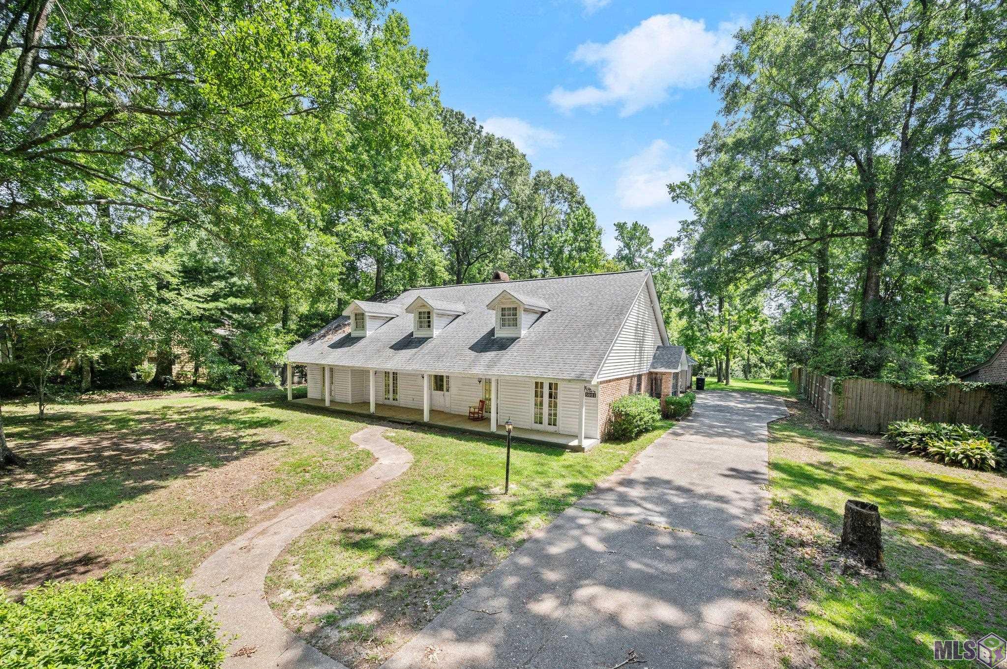 5921 Wildflower Road Baton Rouge, LA 70817 - Photo 3 of 34 Gallery Image 3