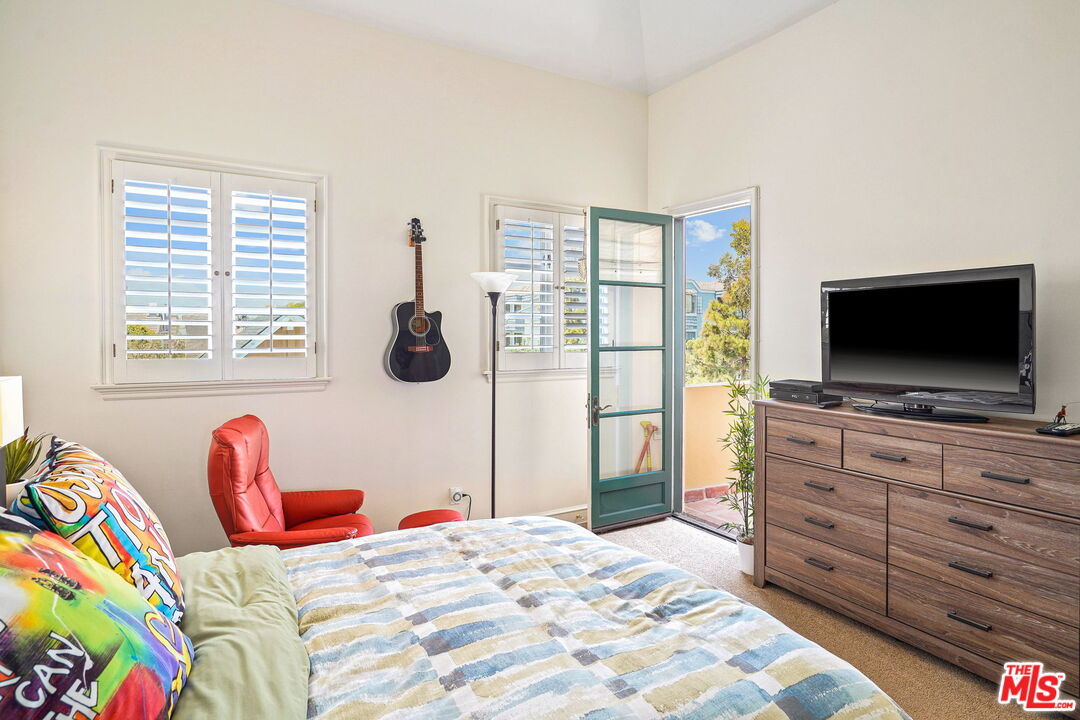 137 Reef Mall Marina del Rey, CA 90292 - Photo 25 of 36