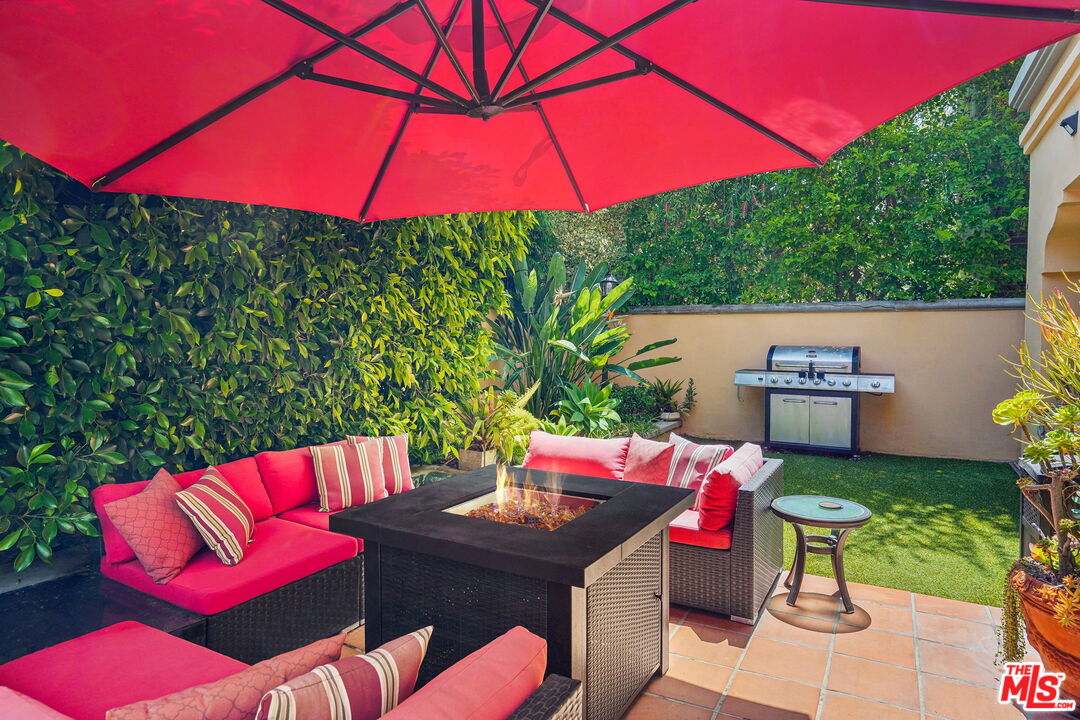 137 Reef Mall Marina del Rey, CA 90292 - Photo 34 of 36