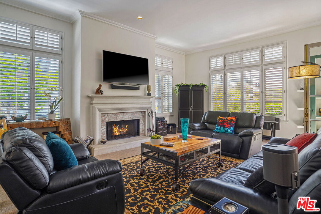 137 Reef Mall Marina del Rey, CA 90292 - Photo 6 of 36