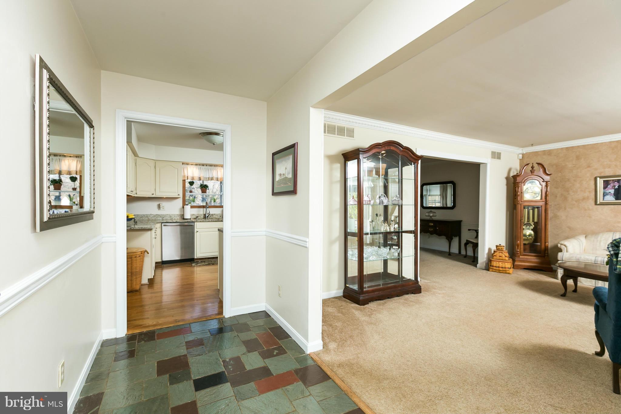 1248 Bayside Road Essex, MD 21221 - Photo 2 of 22 Interior (General)