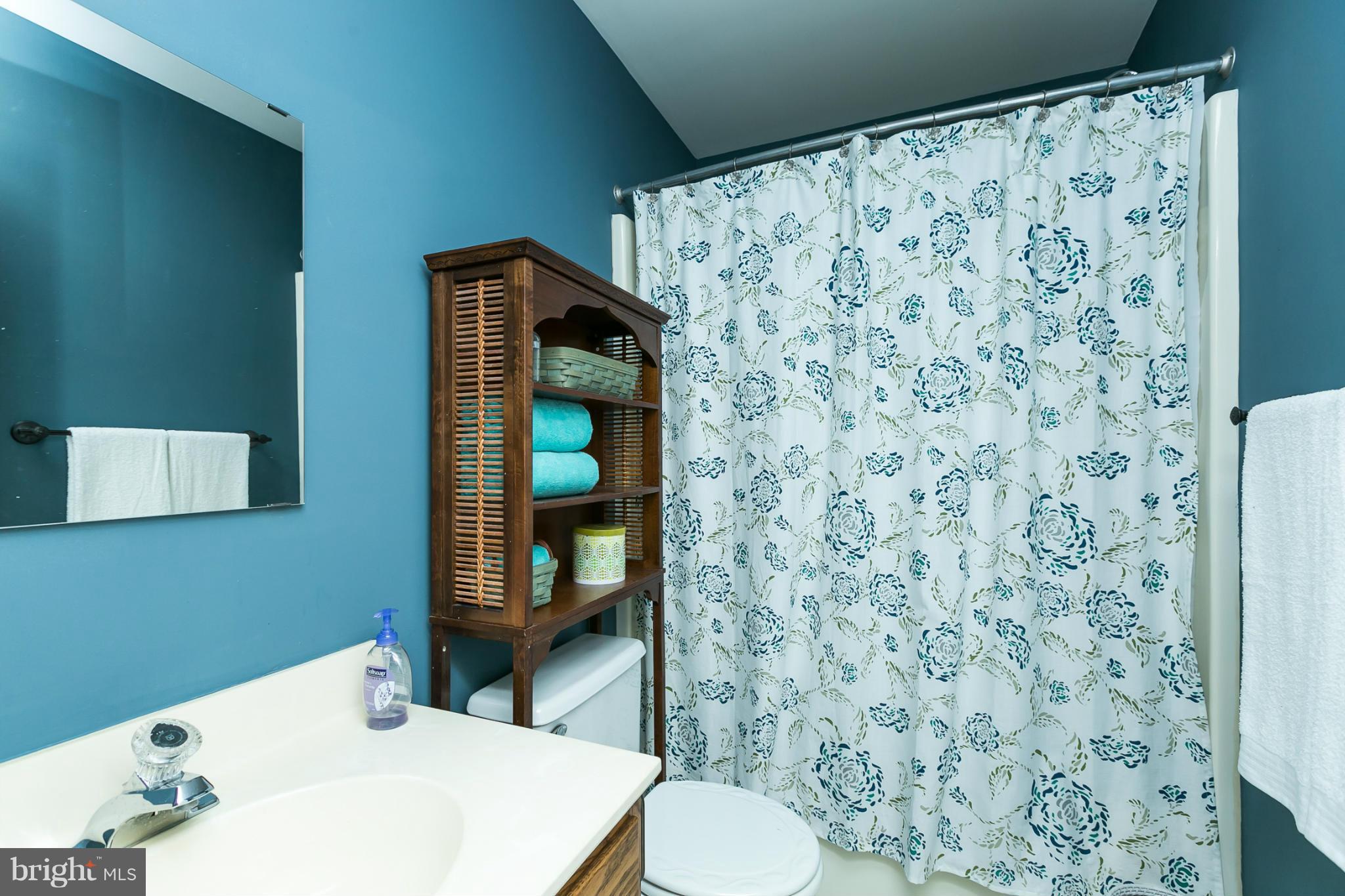 1248 Bayside Road Essex, MD 21221 - Photo 16 of 22 Bath