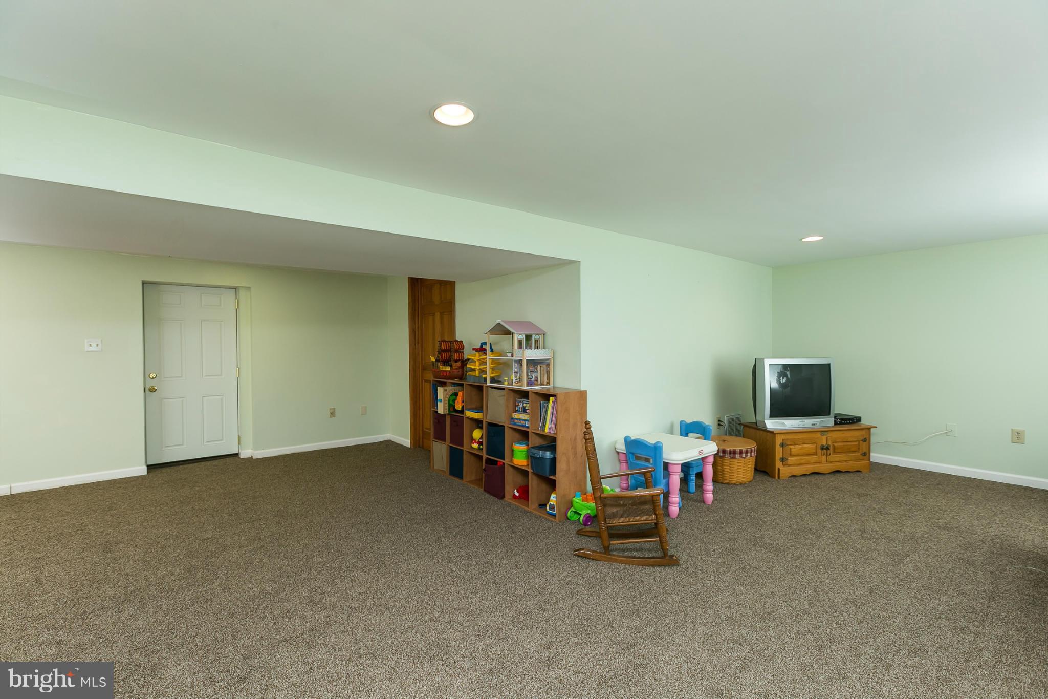 1248 Bayside Road Essex, MD 21221 - Photo 17 of 22 Basement