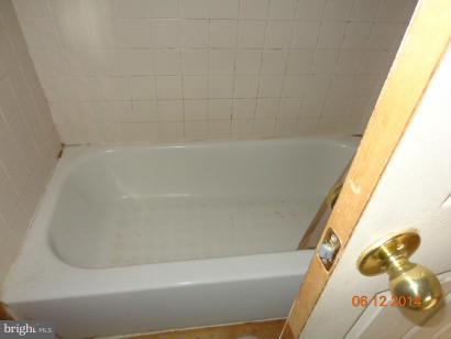 14621 St Paul Road Clear Spring, MD 21722 - Photo 20 of 25 InLaw Full Bath