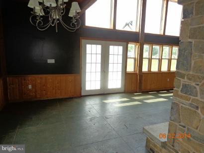 14621 St Paul Road Clear Spring, MD 21722 - Photo 6 of 25 Dining Room