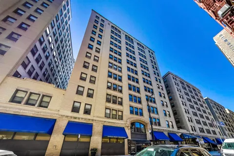 $3,200 | 740 South Federal Street, Unit 810, Chicago, IL 60605