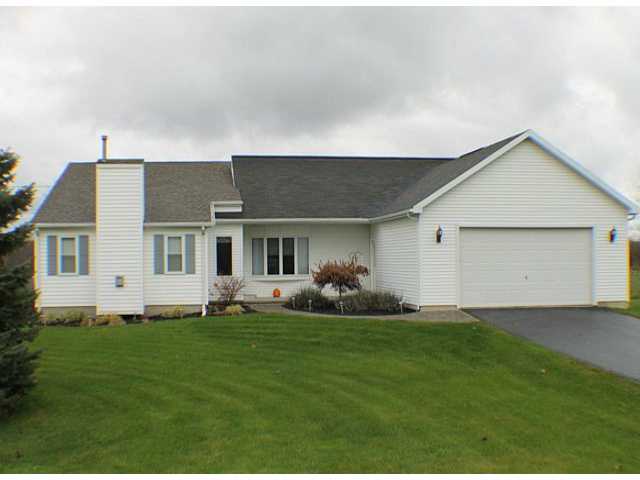 344 Bowerman Road Farmington, NY 14425 - Photo 1 of 1 Exterior Front