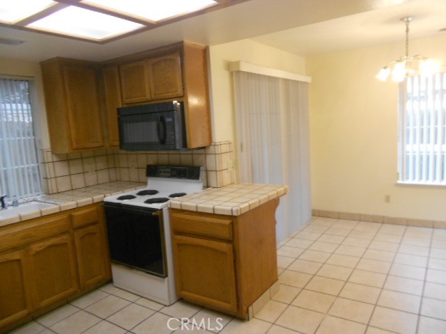 3067 Aspen Street Merced, CA 95340 - Photo 4 of 7