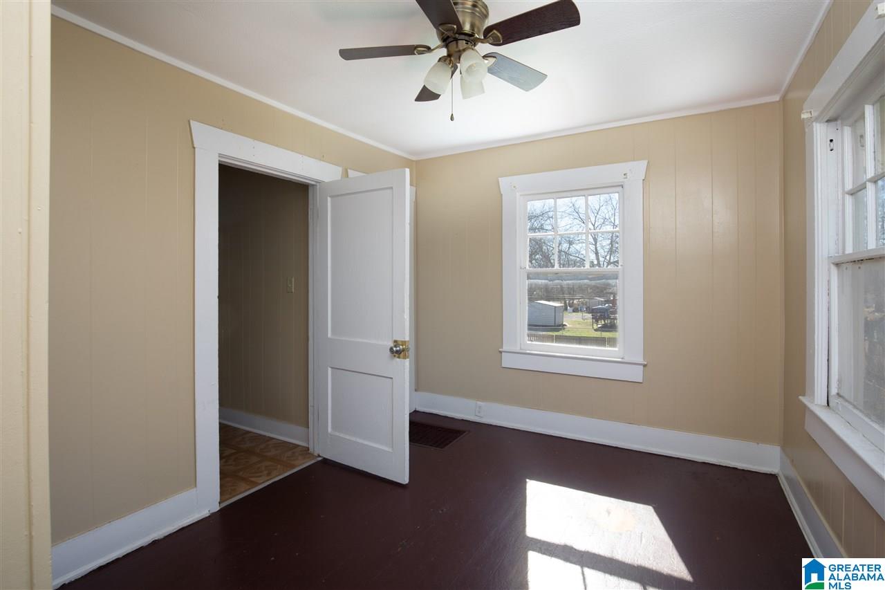 304 12th Street Southwest Birmingham, AL 35211 - Photo 17 of 25