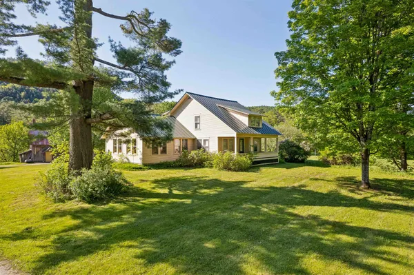 $599,000 | 4 Larkin Road, Tunbridge, VT 05077