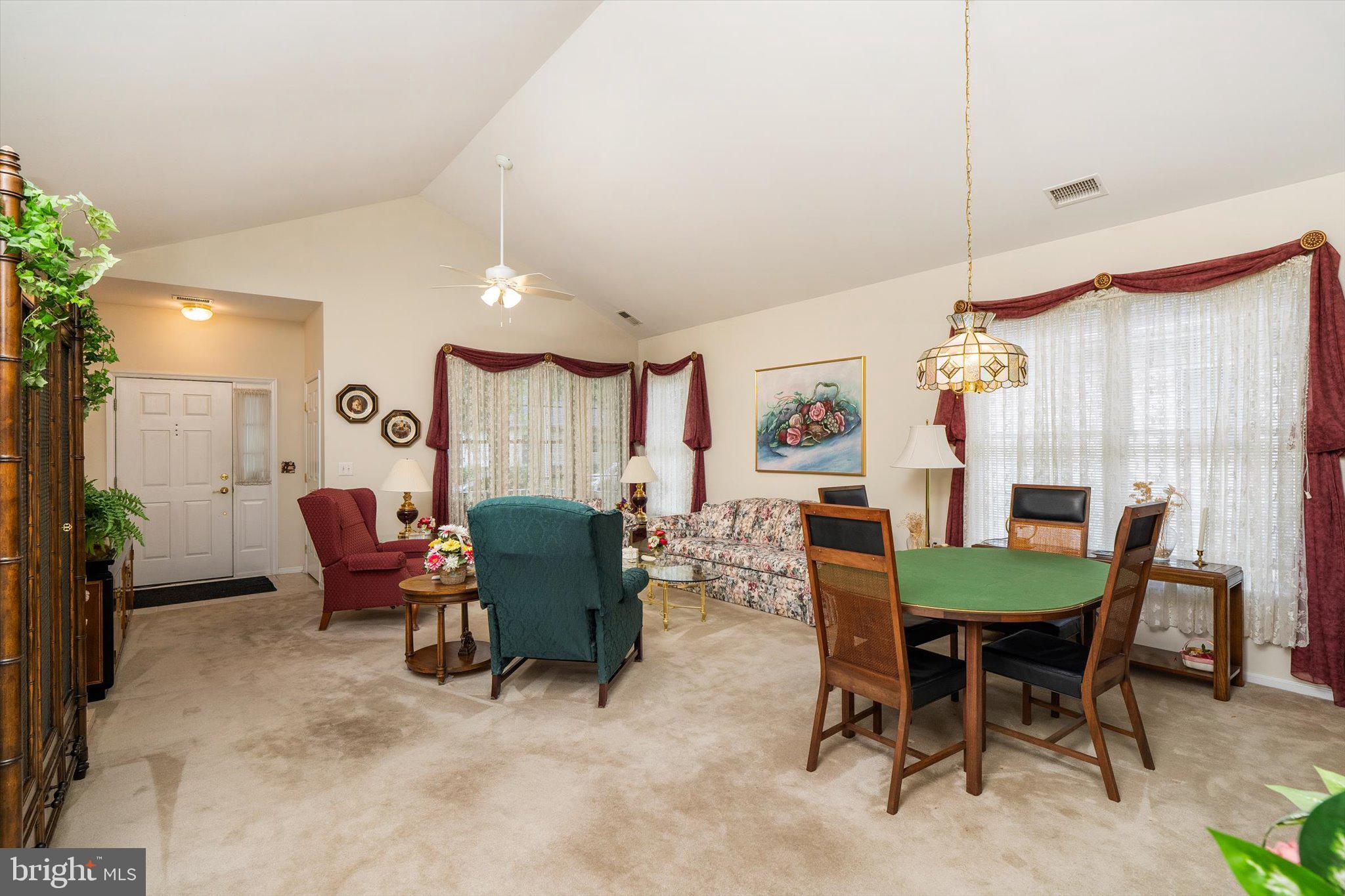 10 Hummingbird Drive Hamilton, NJ 08690 - Photo 7 of 27