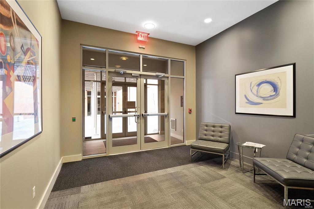 6340 Clayton Road, Unit 103 St. Louis, MO 63117 - Photo 27 of 28