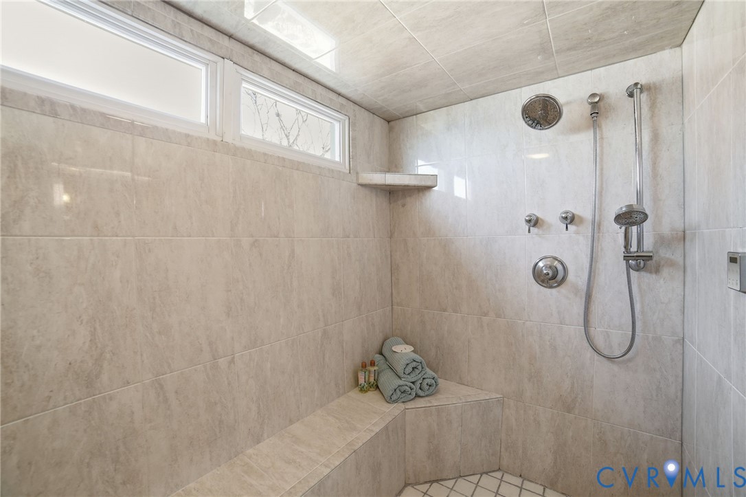202 West Gwynnfield Road Tappahannock, VA 22560 - Photo 27 of 59