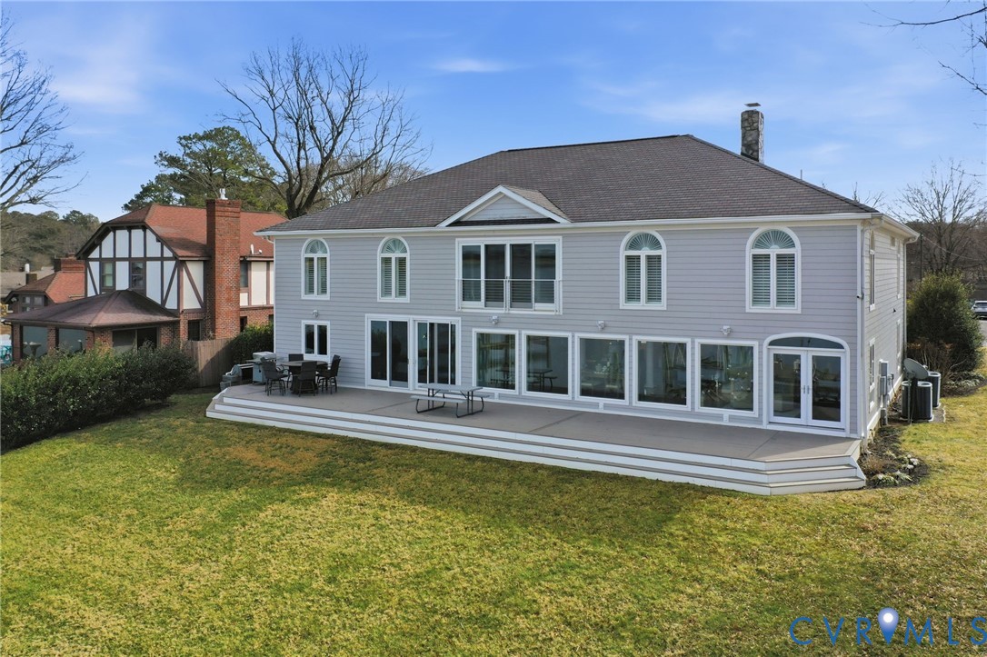 202 West Gwynnfield Road Tappahannock, VA 22560 - Photo 4 of 59