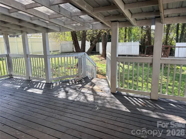 $224,900 | 2618 32nd Avenue Northeast, Hickory, NC 28601