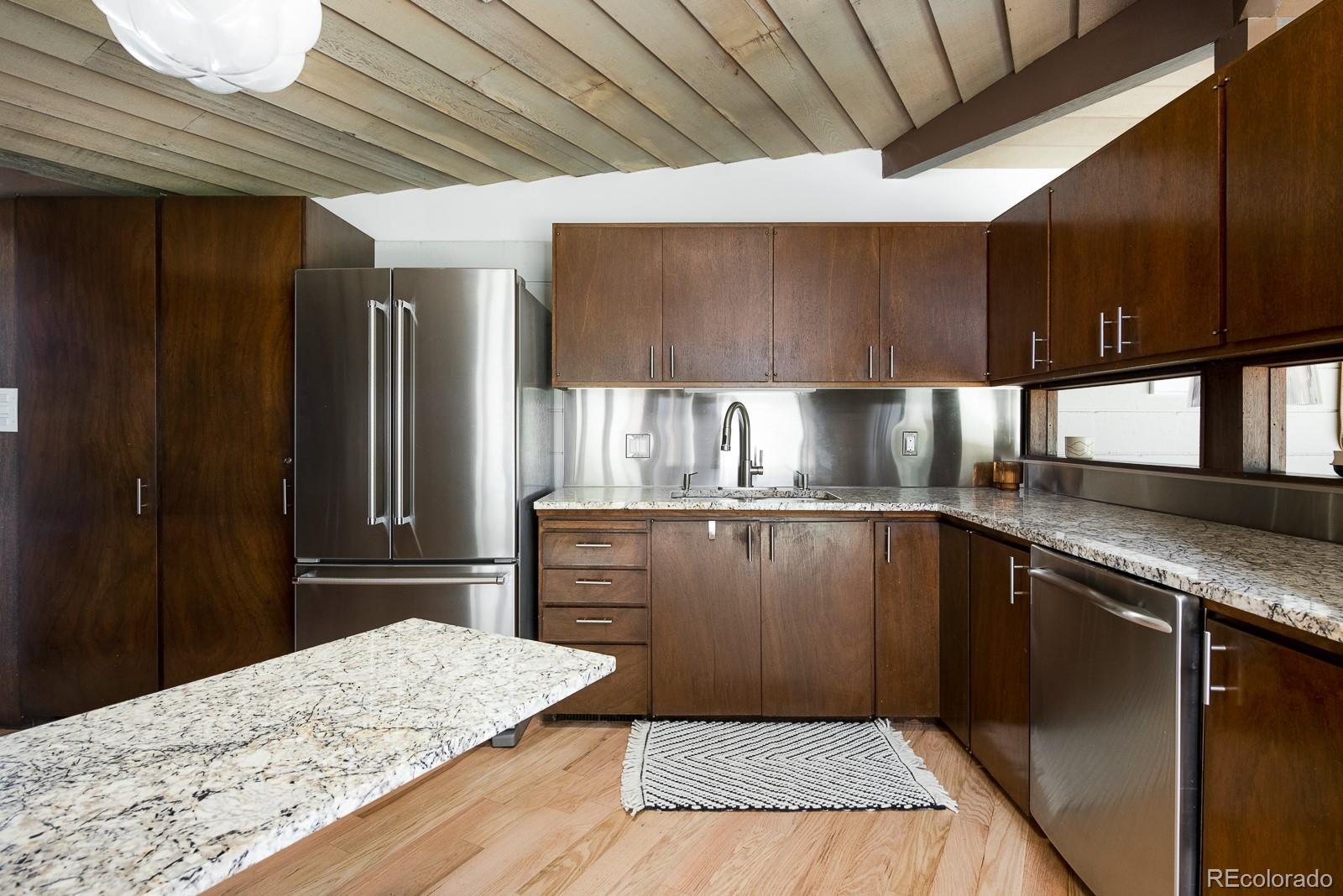 5475 South Mohawk Road Littleton, CO 80123 - Photo 11 of 39