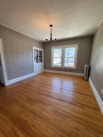 $1,800 | 23 Stoneland Road, Unit 2, Worcester, MA 01603