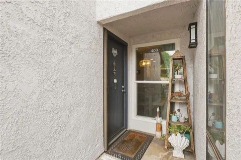 $799,000 | 215 Wichita Avenue, Unit 409, Huntington Beach, CA 92648