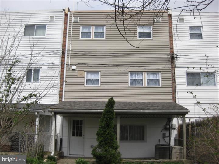 3134 Derry Road Philadelphia, PA 19154 - Photo 15 of 22 Exterior Back