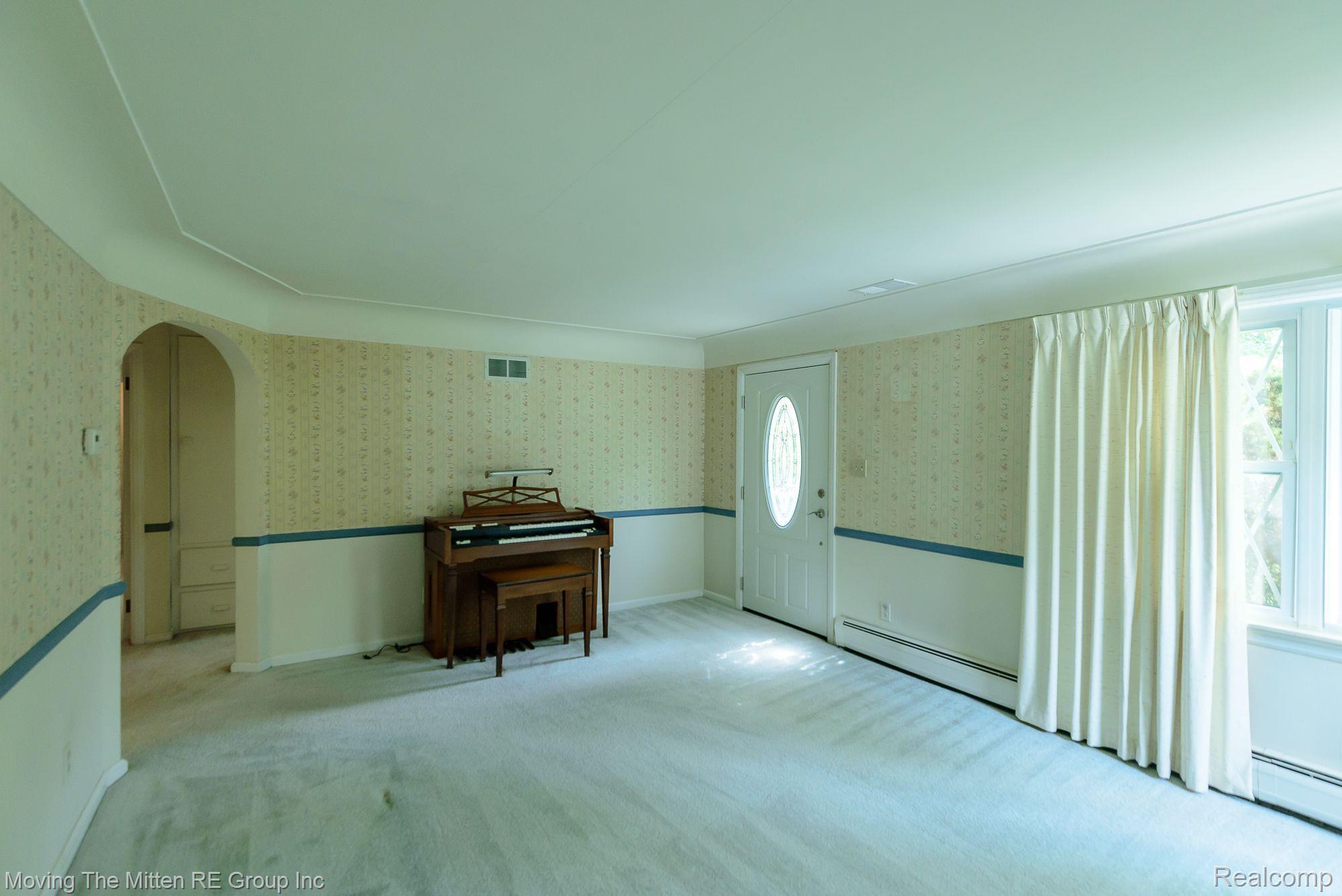 46470 Bemis Road Belleville, MI 48111 - Photo 5 of 52 Gallery Image 5