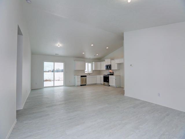 10615 West Salmonberry Road Cheney, WA 99004 - Photo 8 of 20