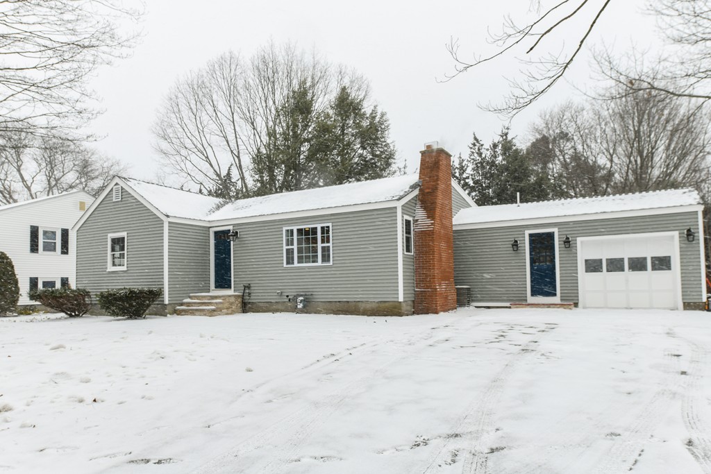 9 Dartmouth Road Marblehead, MA 01945 - Photo 1 of 29