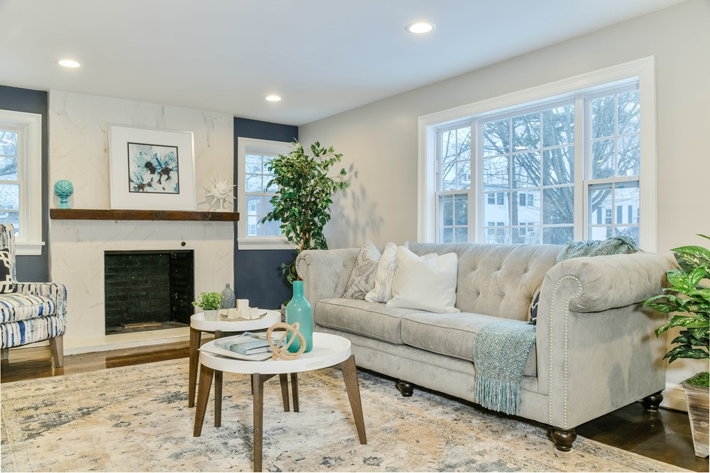 9 Dartmouth Road Marblehead, MA 01945 - Photo 13 of 29