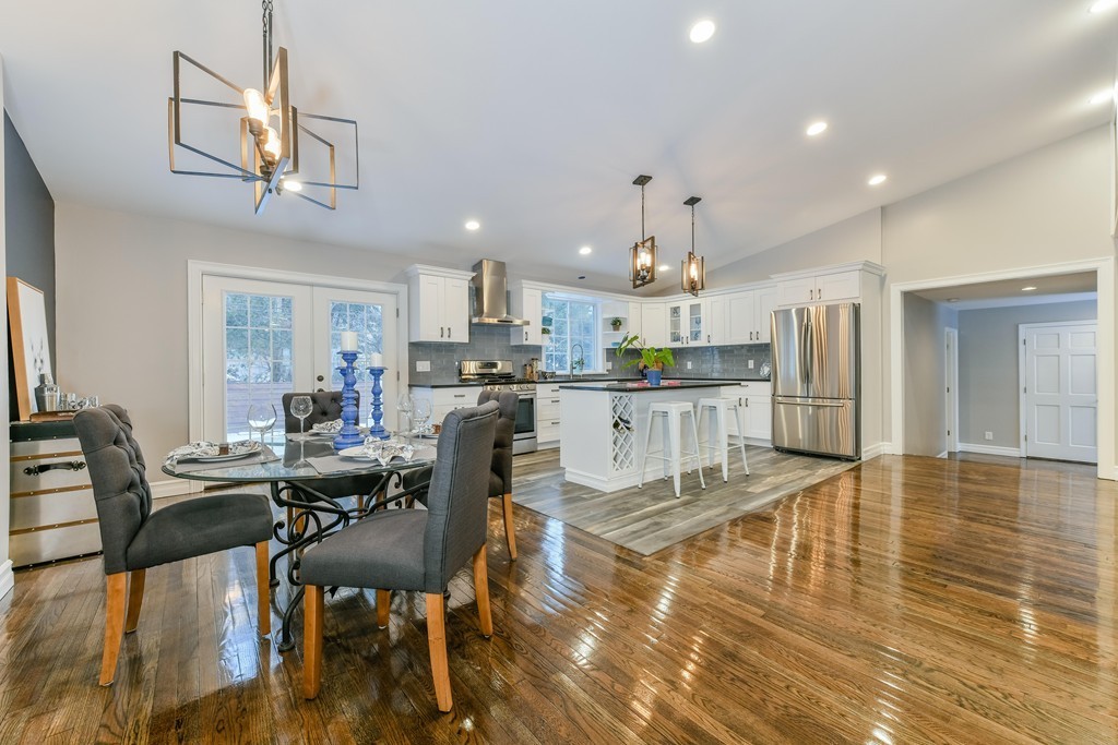 9 Dartmouth Road Marblehead, MA 01945 - Photo 8 of 29
