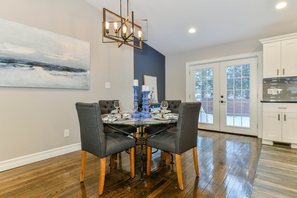 9 Dartmouth Road Marblehead, MA 01945 - Photo 9 of 29