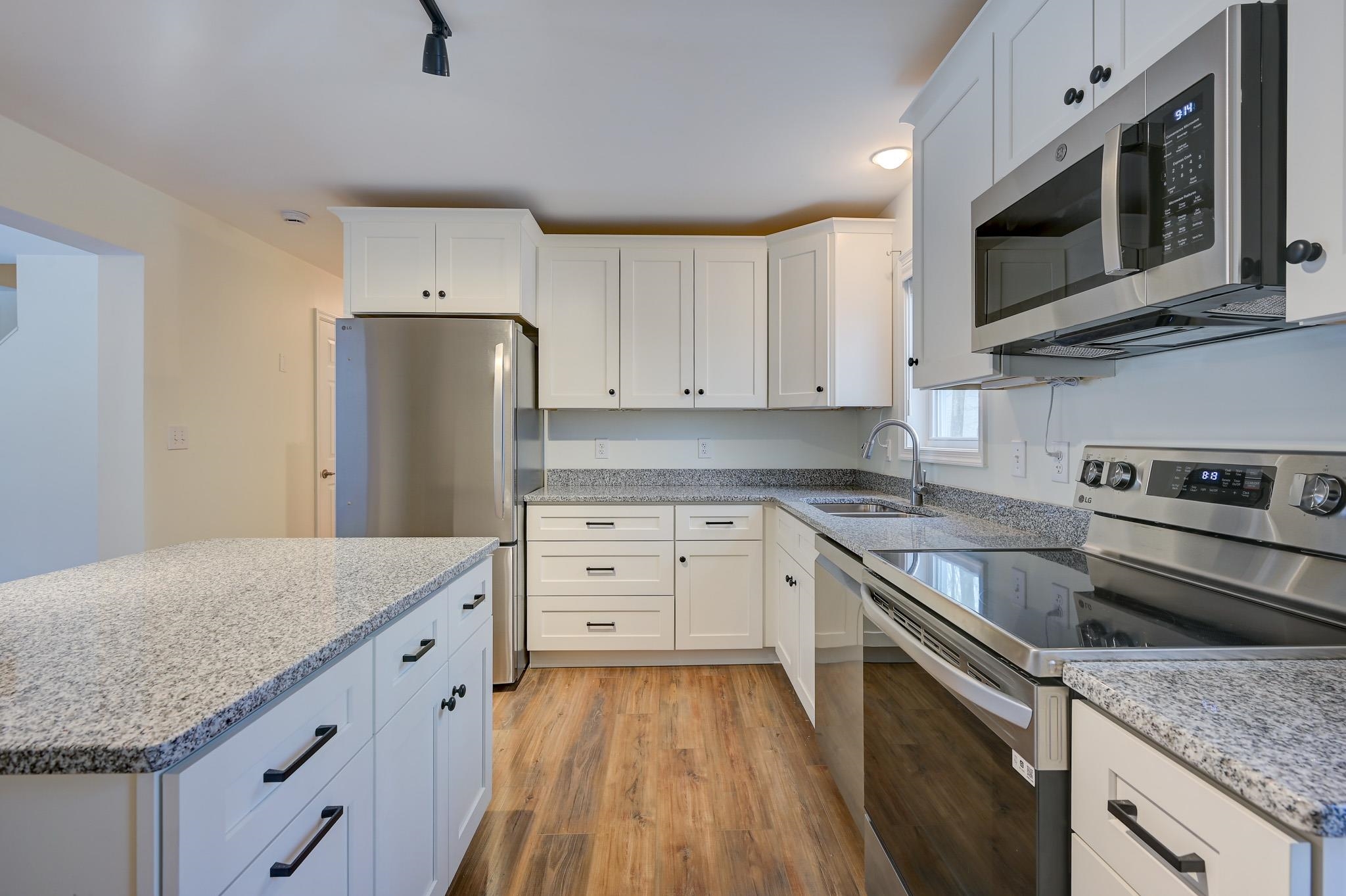 22 Bern Drive Madison, NH 03849 - Photo 6 of 31