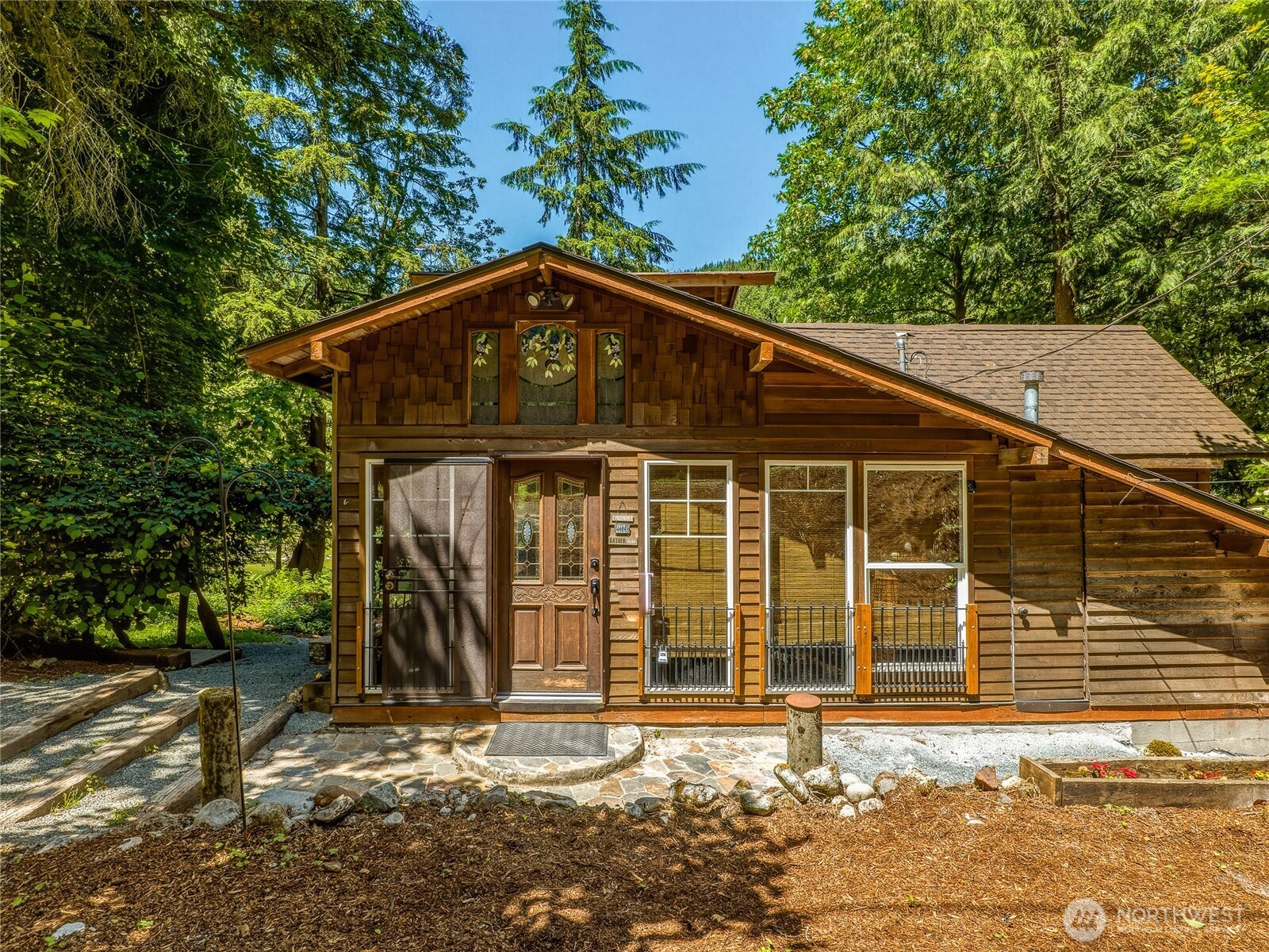 52607 South Riverside Road Gold Bar, WA 98251 - Photo 5 of 40