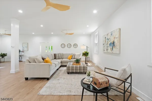 $700,000 | 125 Main Street, Hampton, NJ 08827